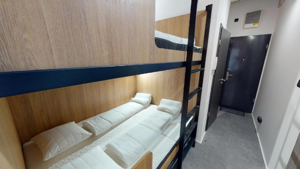 In Budapest Apartments Hotel ภายนอก รูปภาพ